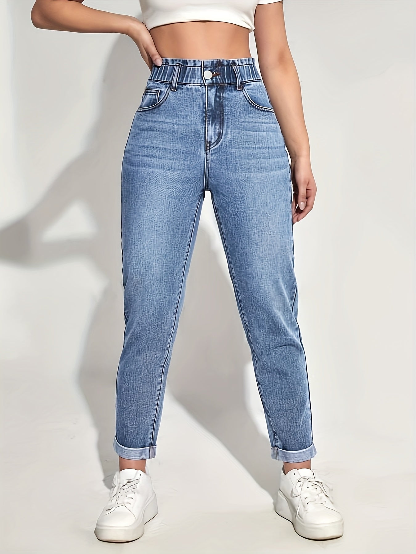 Women's Slim-Fit Stretch Denim Jeans - High-Rise, Comfortable, Machine Washable, Casual Light Blue Jeans with Pockets, All-Season Wear, Comfortable Fashion | Highrise Denim | Durable Fabric