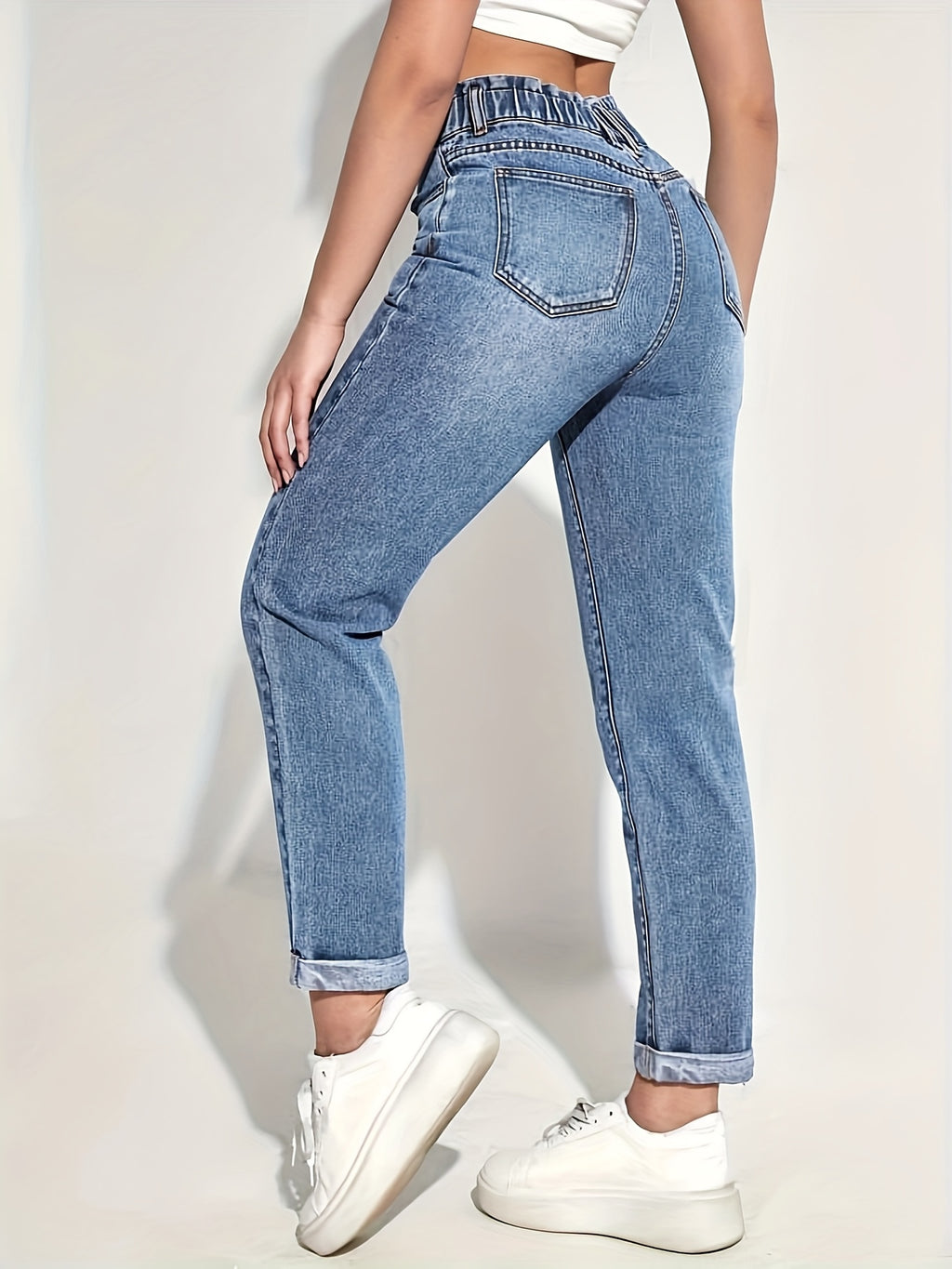 Women's Slim-Fit Stretch Denim Jeans - High-Rise, Comfortable, Machine Washable, Casual Light Blue Jeans with Pockets, All-Season Wear, Comfortable Fashion | Highrise Denim | Durable Fabric